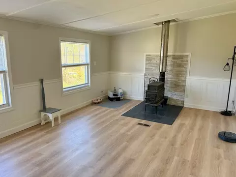 Living - 41 Wright Way, Coventry, RI 02816 photo 3 of 3