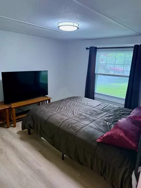 Bedroom - 41 Wright Way, Coventry, RI 02816 photo 2 of 2