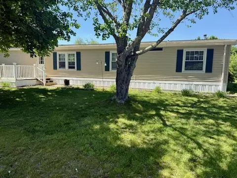 Exterior - 41 Wright Way, Coventry, RI 02816 photo 2 of 4