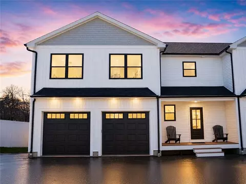 1455 Park Ave #5, Cranston, RI 02920