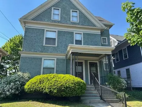 75 Lenox Ave, Providence, RI 02907