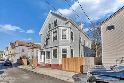 45 Wendell St, Providence, RI 02909