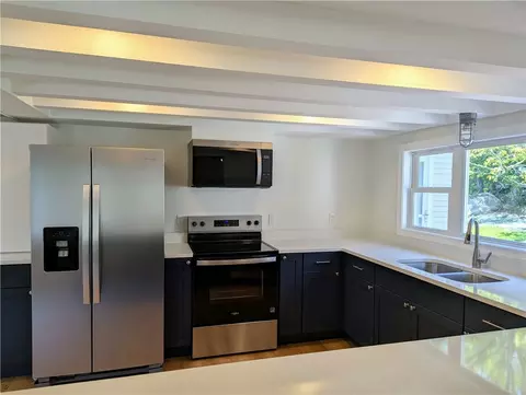 Kitchen - 2185 Post Rd, South Kingstown, RI 02879 photo 2 of 4
