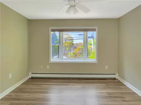Living - 2185 Post Rd, South Kingstown, RI 02879 photo 8 of 9