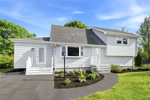 14 Meadow Lark Dr, Westerly, RI 02891 photo 17