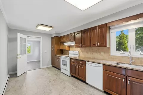 14 Meadow Lark Dr, Westerly, RI 02891 photo 21