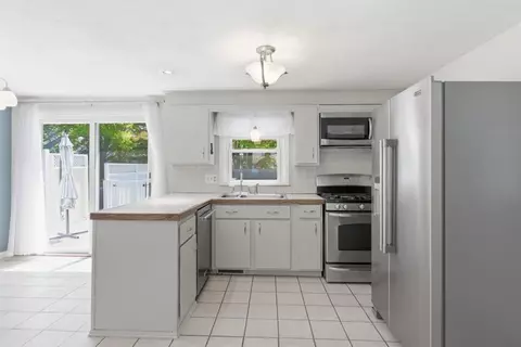 Kitchen - 28 Orrin St, Warwick, RI 02889 photo 1 of 2