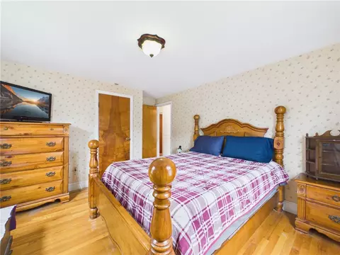 Bedroom - 119 Gilbert St, Warwick, RI 02886 photo 5 of 9