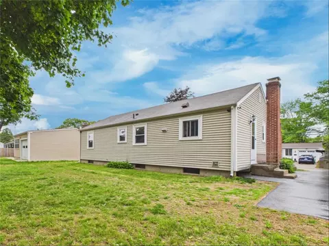 Exterior - 119 Gilbert St, Warwick, RI 02886 photo 6 of 7