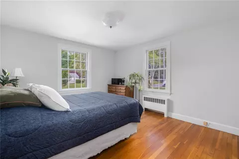 Bedroom - 87 Frontier Rd, Warwick, RI 02889 photo 5 of 9