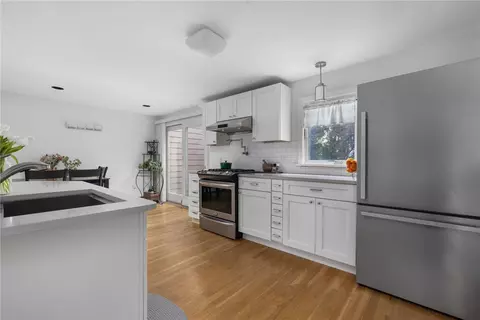 Kitchen - 87 Frontier Rd, Warwick, RI 02889 photo 3 of 3