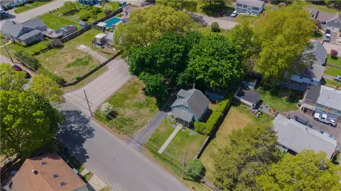 View/Area - 195 Talcott St, Woonsocket, RI 02895 photo 4 of 8