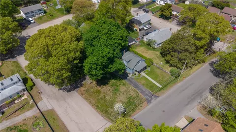 View/Area - 195 Talcott St, Woonsocket, RI 02895 photo 7 of 8