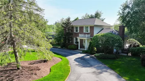 3 Stony Ln, Smithfield, RI 02917