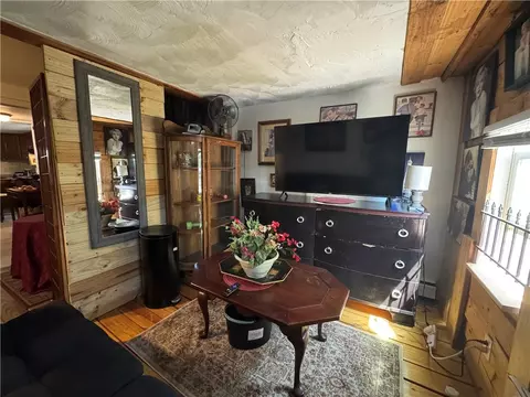 77 Huron St, Warwick, RI 02889 photo 9