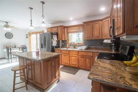 Kitchen - 21 Bailey Hill Rd, Killingly, CT 06239 photo 1 of 2
