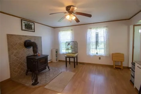Living - 21 Bailey Hill Rd, Killingly, CT 06239 photo 1 of 2
