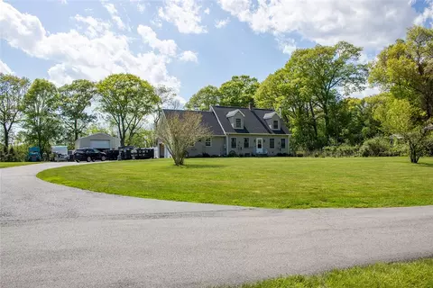 Exterior - 21 Bailey Hill Rd, Killingly, CT 06239 photo 7 of 7
