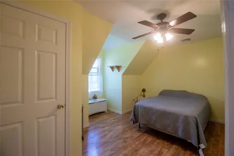 Bedroom - 21 Bailey Hill Rd, Killingly, CT 06239 photo 1 of 4