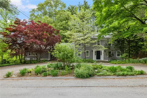 12 Howard Rd, Cumberland, RI 02864