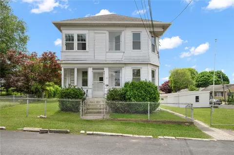 87 Lyman Ave, North Providence, RI 02911