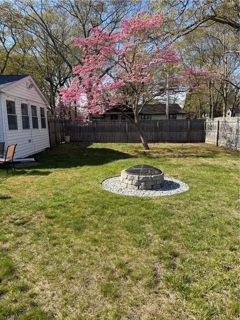 Exterior - 122 Gordon Ave, Warwick, RI 02889 photo 10 of 10