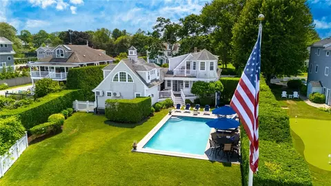5 Pasadena Ave, Westerly, RI 02891