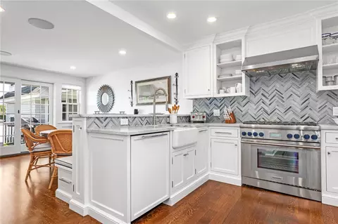 Kitchen - 5 Pasadena Ave, Westerly, RI 02891 photo 5 of 5
