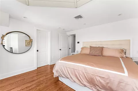 Bedroom - 5 Pasadena Ave, Westerly, RI 02891 photo 4 of 9