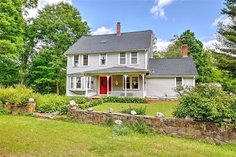 540 Greenville Rd, North Smithfield, RI 02896