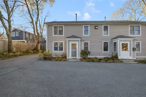 208 Marlborough St #4, East Greenwich, RI 02818