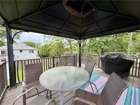 Exterior - 100 Panto Rd, Warwick, RI 02886 photo 4 of 4