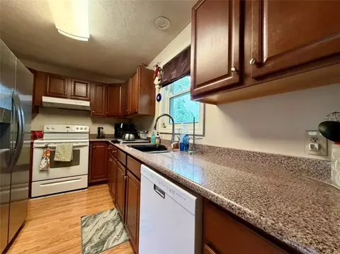 Kitchen - 100 Panto Rd, Warwick, RI 02886 photo 1 of 2