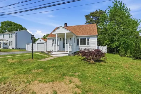 Exterior - 50 Pera St, Warwick, RI 02886 photo 3 of 10