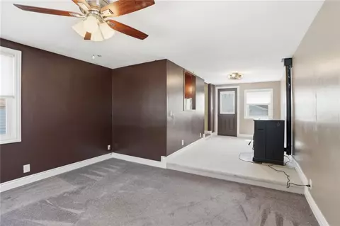 Living - 50 Pera St, Warwick, RI 02886 photo 3 of 4
