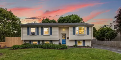 150 Marlow St, Cranston, RI 02920