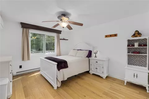 130 Pilgrim Pkwy #5, Warwick, RI 02888