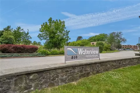 510 Child St #401A, Warren, RI 02885