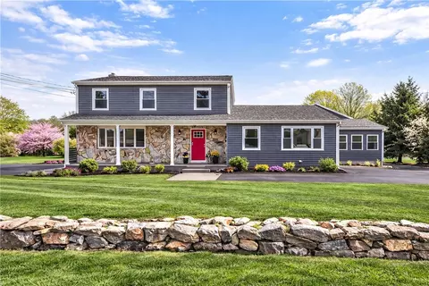36 Kinnicutt Ave, Warren, RI 02885
