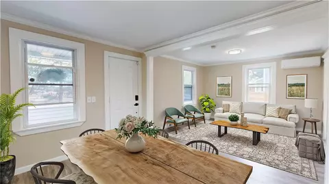 11 Swanton St, Cranston, RI 02910