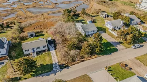 22 Breach Dr, Westerly, RI 02891 photo 8