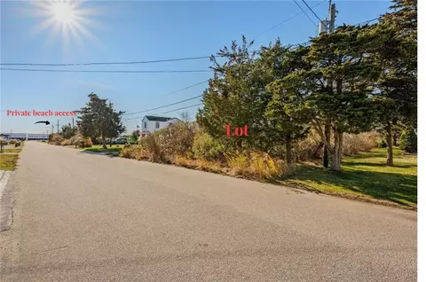 22 Breach Dr, Westerly, RI 02891 photo 4