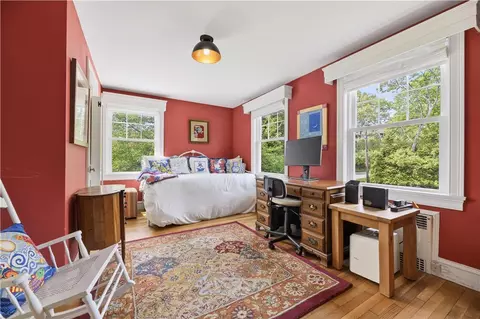 Bedroom - 229 Shore Rd, Westerly, RI 02891 photo 3 of 8