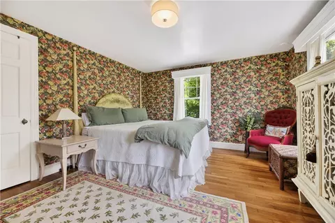 Bedroom - 229 Shore Rd, Westerly, RI 02891 photo 6 of 8
