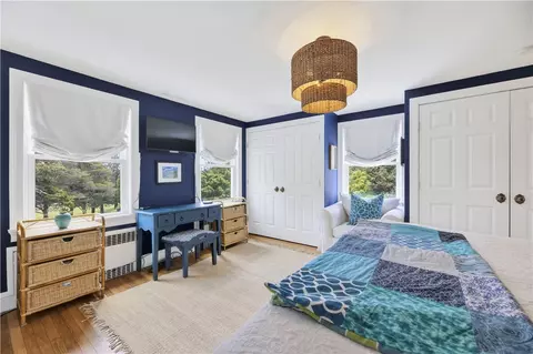 Bedroom - 229 Shore Rd, Westerly, RI 02891 photo 2 of 8
