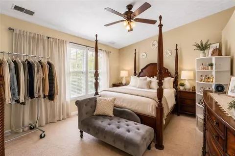 Bedroom - 115 Castle Rock Rd, Warwick, RI 02886 photo 1 of 7
