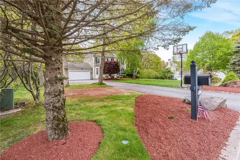 Exterior - 115 Castle Rock Rd, Warwick, RI 02886 photo 7 of 12