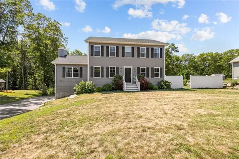 78 Harbor Ridge Ln, Tiverton, RI 02878