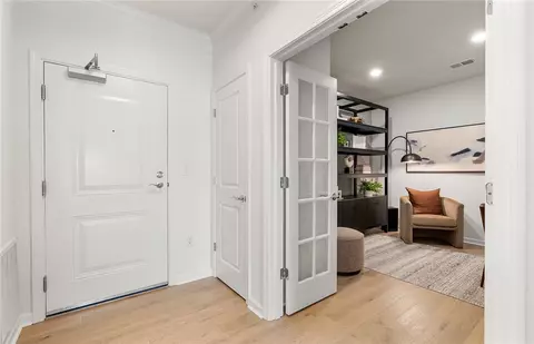 Entry Way - 141 E Point Dr #104, East Providence, RI 02916 photo 1 of 1