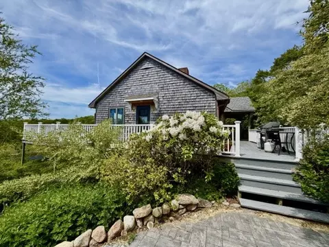 1222 Cooneymus Rd, Block Island, RI 02807
